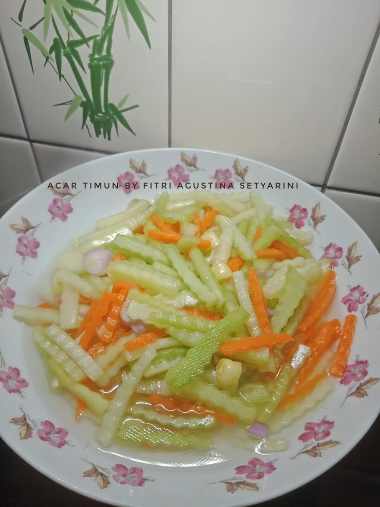 Acar Timun ala ibu by Fitri Agustina Setyarini