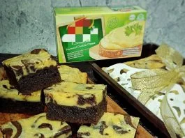 cemilan untuk weekend CHEESECAKE BROWNIES by Dianish's Kitchen