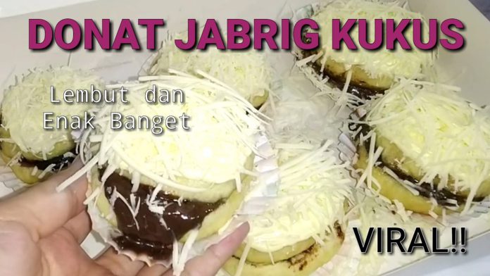 Donat Kukus (Donat yang sudah menginap lalu di kukus) by Rizka Bidari Bundaalsya