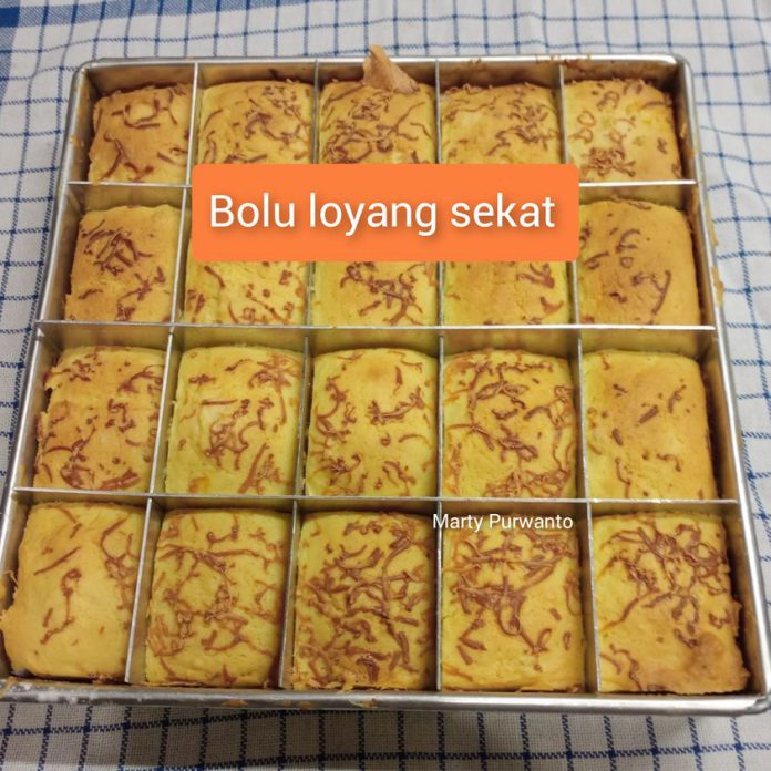 Bolu (loyang sekat) by Marty Purwanto