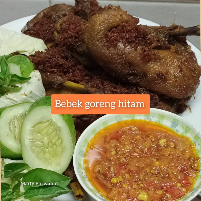 Resep Bebek Bumbu Hitam by Marty Purwanto Resep Bebek Bumbu Hitam by Marty Purwanto