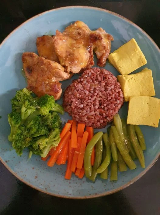 Cara Membuat Ayam Saus Madu Lemon ( tanpa minyak) Cara Membuat Ayam Saus Madu Lemon ( tanpa minyak)