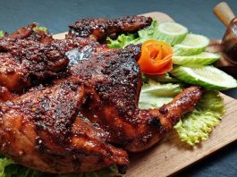 Cara Baru Membuat Ayam Bakar Bumbu Kacang ! Di Godok Dalam Bumbu Kacang by Momandson Pudding