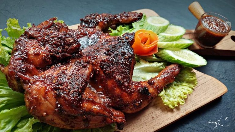 Cara Baru Membuat Ayam Bakar Bumbu Kacang ! Di Godok Dalam Bumbu Kacang by Momandson Pudding