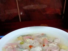 Menu wajib paling saya suka Tomyam fillet kerapu kuah bening by Elliyah Lim