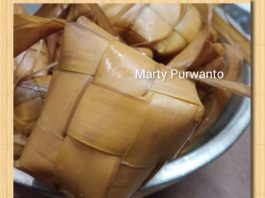Resep opor ayam by Marty Purwanto