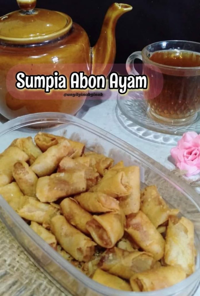 cemilan lebaran Sumpia Abon Ayam by Annansya Aina