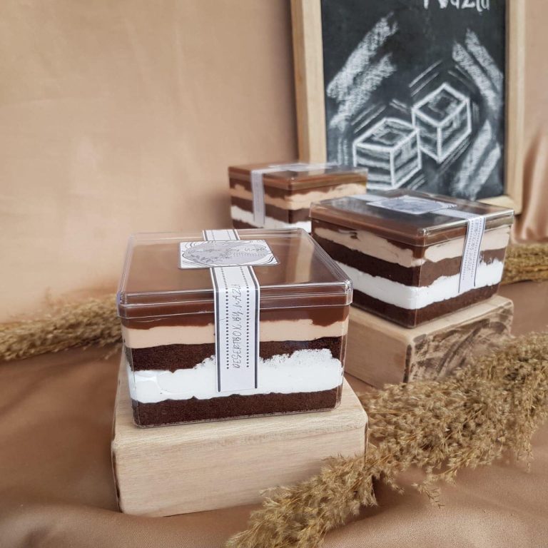 chocolate turkish recipe by Isra Hiz