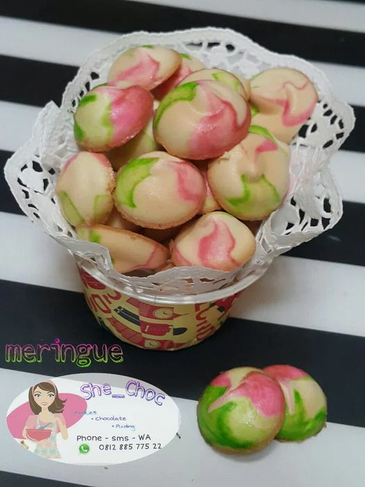 Meringue Krez by Mulia Sara