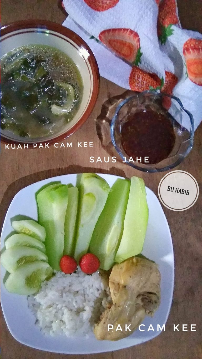 pengen tau kalori dada ayam rebus sekalian nyoba resep ayam pak cam kee by Habib Abdullah