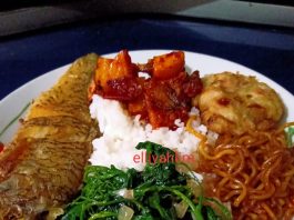 Sayur manis atau Tumis sayur katuk by Elliyah Lim