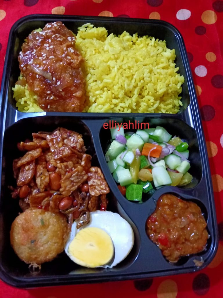 Nasi Lemak magic com by lliyah Lim