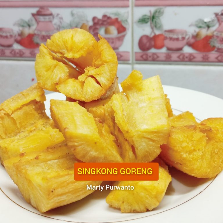 MENGOLAH SINGKONG GORENG agar merekah by Marty Purwanto