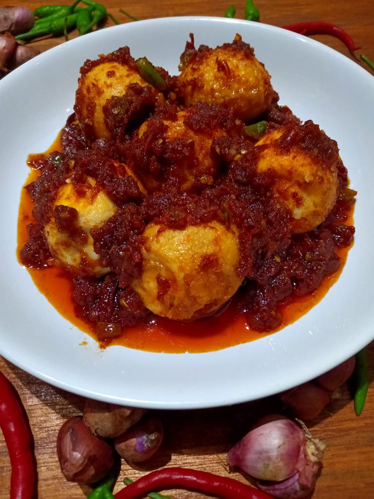 Sambel goreng telur asam manis pedas by Elliyah Lim