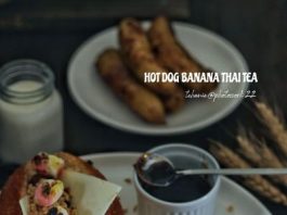 HOT DOG BANANA THAI TEA