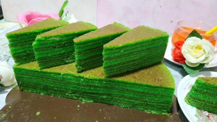 Lapis Lumut Putih Telur by ana Then Lapis Lumut Putih Telur by ana Then