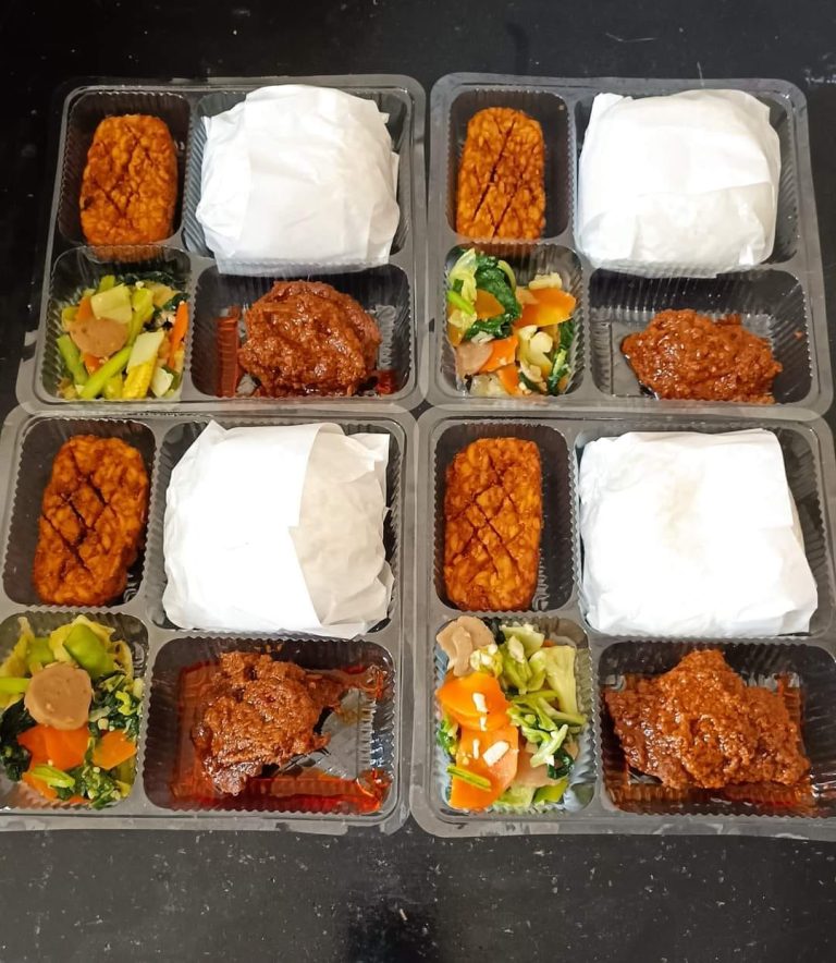 100 porsi Capcay bakso by Faray Soraya